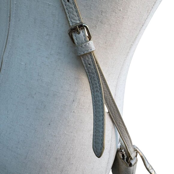 Isaac Mizrahi White Leather Crossbody Bag Gold Charm Tassel Accent